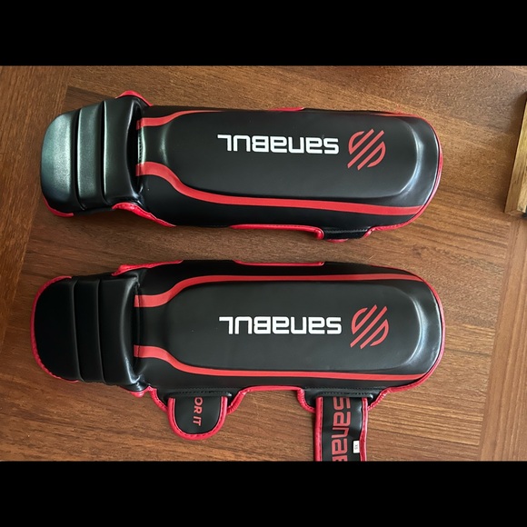 Kids XS Sanabul shin guards - Picture 2 of 3